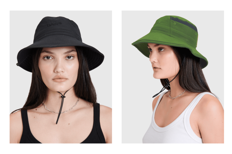 modelo com chapeu bucket